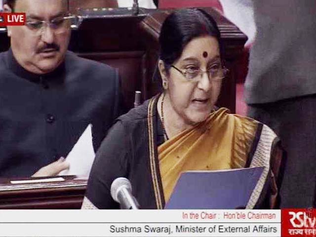 सुहागिनों को विधवा की तरह पेश किया : सुषमा स्‍वराज