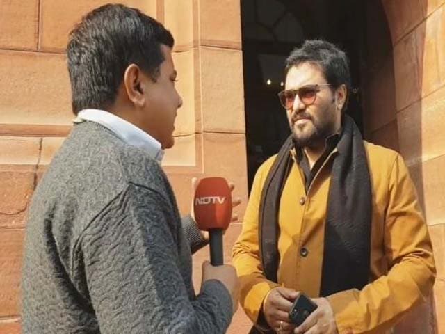 Video : Mumbai Fire: Babul Supriyo Says His Daughter Was There Just Two Days Back
