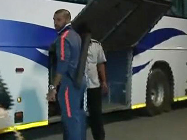 दुबई में शिखर धवन की पत्नी और बच्चे को केपटाउन की फ्लाइट में सवार होने से रोका