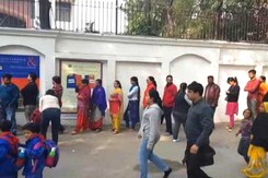 Race For Delhi's Nursery Admissions: What Parents Go Through Race For Delhi's Nursery Admissions: What Parents Go Through
