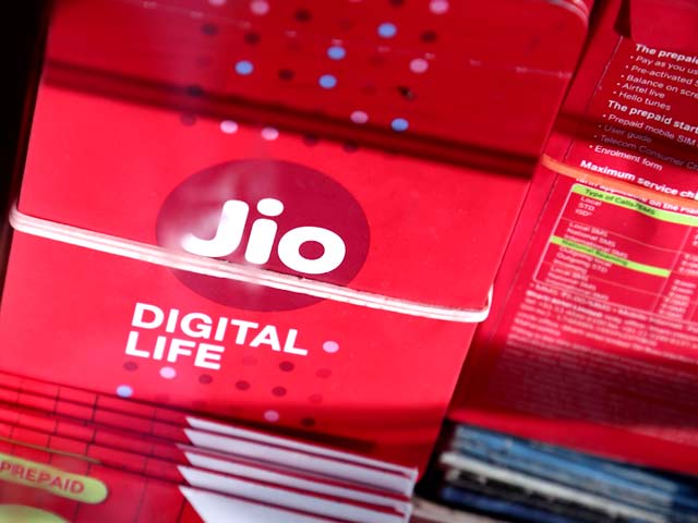 Video : 360 Daily: 1.5GB Additional Data Per Day On Jio, And More