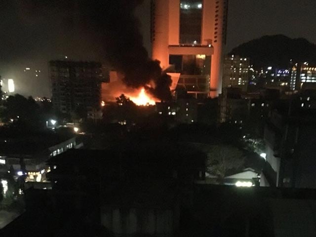 Video : Massive Fire At Mumbai's Cinevista Studio, 2 Serials Were Being Shot