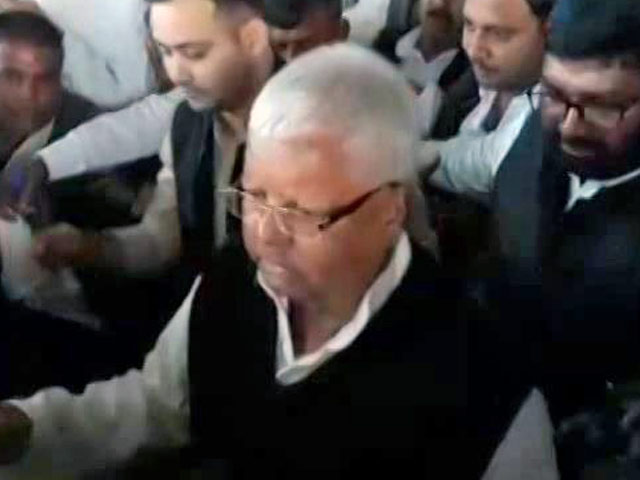 Before Lalu Yadav's Sentence, How 2 Aides Arranged To Be In Jail With Him Before Lalu Yadav's Sentence, How 2 Aides Arranged To Be In Jail With Him
