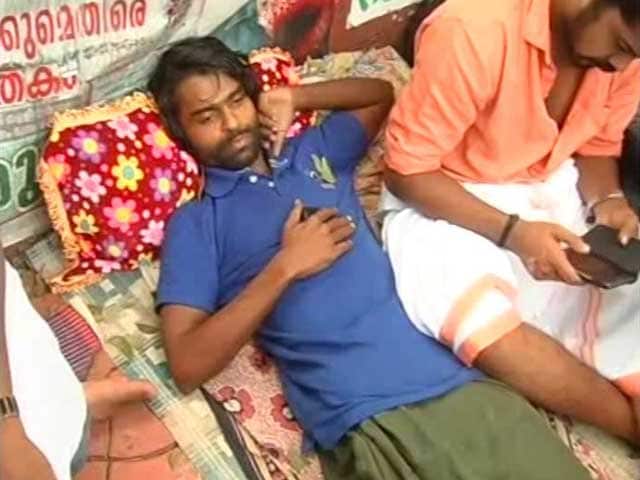 After Over 760 Days Of Protest, Kerala Man Gets Youth Support