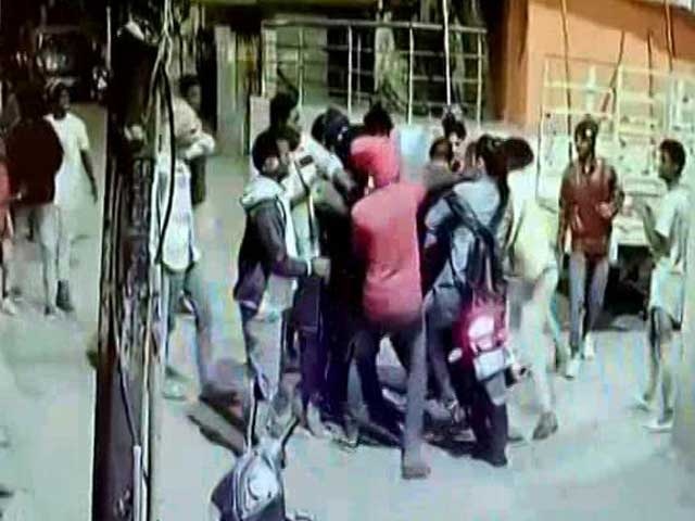 Drunk Bengaluru Mob Seen Hitting 2 Men On Bike In Viral Video