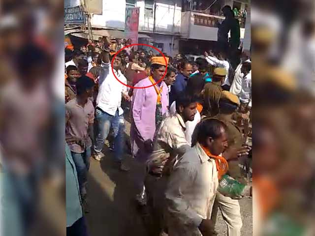 Reflex Action: BJP's Defence To Madhya Pradesh Chief Minister "Hitting" Security Guard