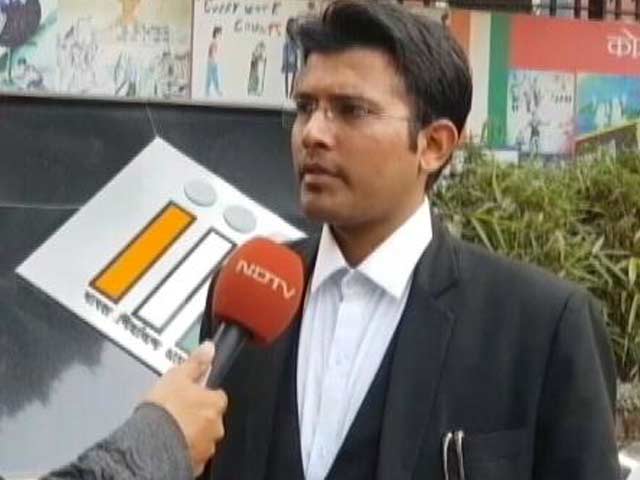 AAP के 20 विधायक अयोग्‍य करार : याचिकाकर्ता वकील ने कहा, 'फैसले से संतुष्‍ट हूं'