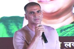 Akshay Kumar Speaks In Marathi To Woo Mumbaikars Akshay Kumar Speaks In Marathi To Woo Mumbaikars