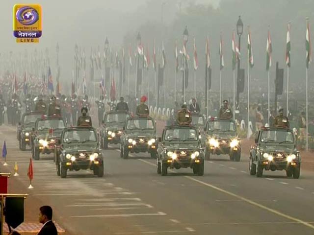 धूमधाम से मना 69वां गणतंत्र दिवस, राजपथ पर दिखी देश की सैन्य ताकत और सांस्कृतिक झलक
