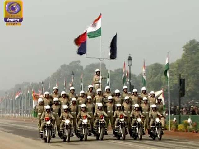 106 Riders On 26 Bikes: BSF's Women Daredevils Debut At R-Day Parade