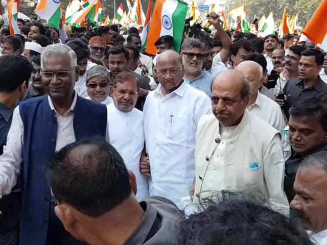 On Republic Day, It's Yatra Versus Yatra In Mumbai