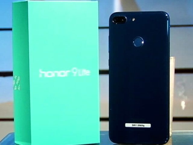 Video : Review of the Honor 9 Lite: A Phone With 4 Cameras