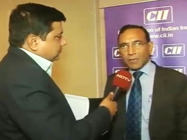 मोबाइल और लग्जरी आइटम होंगे महंगे