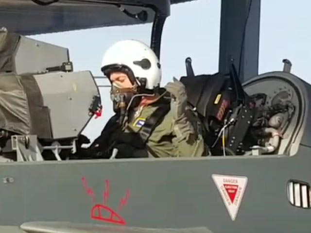 US Air Force Chief Flies On 'Made-In-India' Tejas Aircraft In Jodhpur