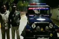 यूपी में 48 घंटे में 18 एनकाउंटर, 25 वॉन्टेड अपराधी गिरफ़्तार यूपी में 48 घंटे में 18 एनकाउंटर, 25 वॉन्टेड अपराधी गिरफ़्तार