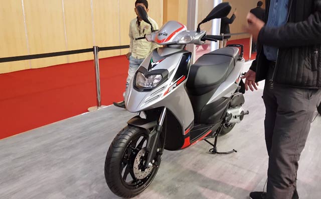 Auto Expo 2018: Aprilia SR 125 Walkaround