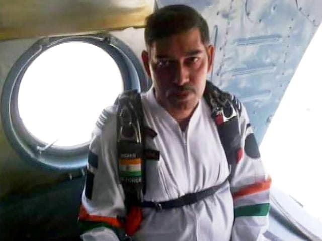 Video : Air Force Officer Arrested In Delhi, Was Seduced By ISI Spies On Chat