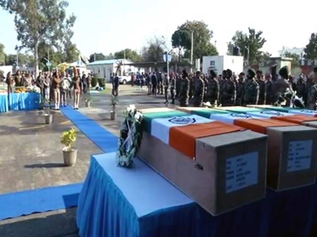 जम्मू-कश्मीर : करन नगर मुठभेड़ खत्म, इमारत में छिपे दोनों आतंकी ढ़ेर