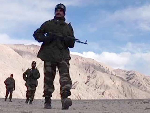 Rs. 15,935-Crore Plan To Buy Guns For Military Cleared By Government