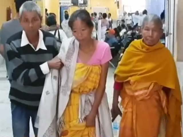 Videos : 'मोदी केयर' से ममता बनर्जी का किनारा