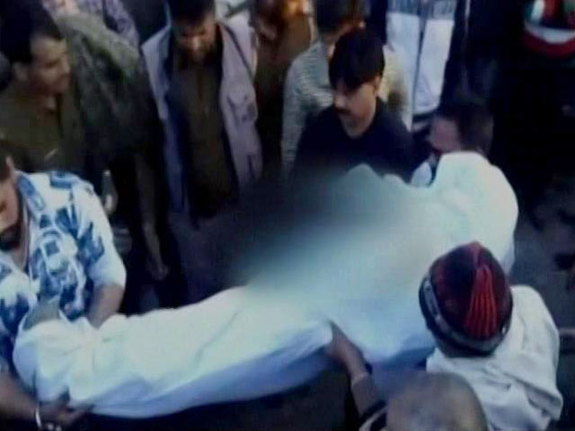 Stalker Hacks Woman To Death In Ghaziabad, Surrenders With Axe