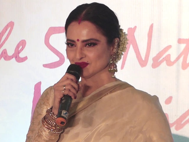 Rekha On Her Association With Asha Bhosle & Lata Mangeshkar Rekha On Her Association With Asha Bhosle & Lata Mangeshkar