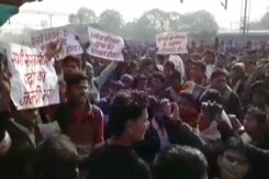 नौकरियां कहां गईं भाग 15 : बेरोजगारी की समस्या का हल कब ? नौकरियां कहां गईं भाग 15 : बेरोजगारी की समस्या का हल कब ?