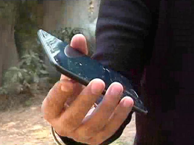 Review of the HTC U11+ & Moto Z2 Force