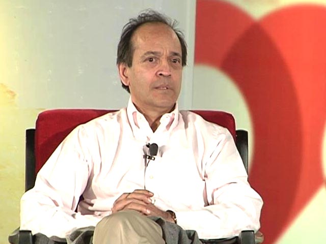 Video : Off The Cuff With Vikram Seth