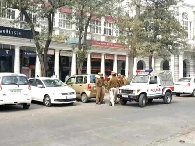 दिल्‍ली: कनॉट प्‍लेस में लूट के दौरान फायरिंग