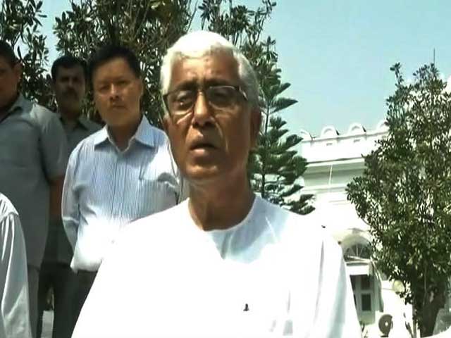 Video : After 25 Years Of CPI(M) Rule In Tripura, Manik Sarkar Resigns As Chief Minister