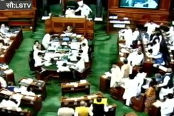 राज्यसभा में लगे नीरव मोदी हाय-हाय के नारे राज्यसभा में लगे नीरव मोदी हाय-हाय के नारे