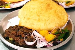 Baba Nagpal Corner In Delhi's Lajpat Nagar Baba Nagpal Corner In Delhi's Lajpat Nagar