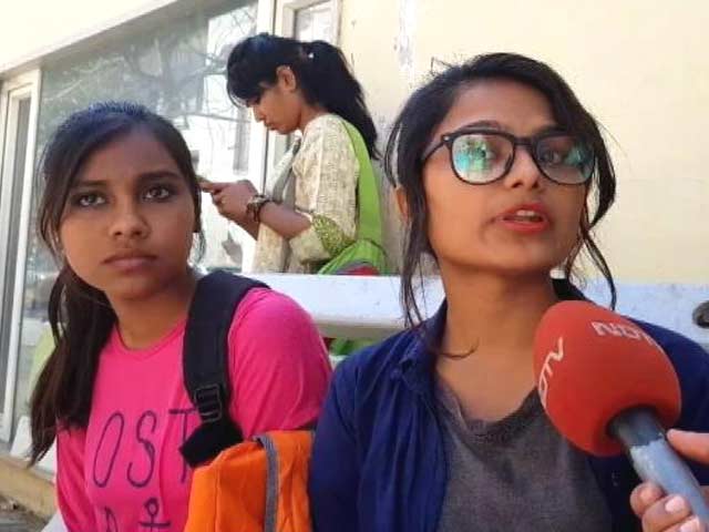 Videos : वसुंधरा राजे का नया फरमान, राजस्थान के कॉलेज में 'ड्रेस कोड'