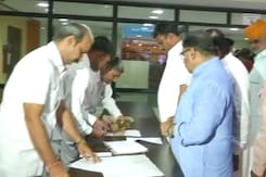 राजस्थान में 12 साल तक की लड़कियों से रेप करने पर मृत्युदंड राजस्थान में 12 साल तक की लड़कियों से रेप करने पर मृत्युदंड
