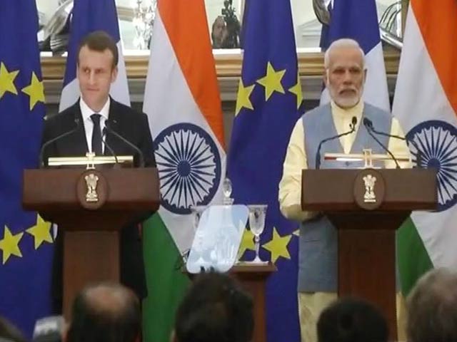 भारत दौरे पर फ्रेंच राष्ट्रपति इमैनुएल मैक्रों