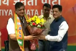 Akhilesh Yadav's Close Aide Naresh Agrawal Joins BJP Akhilesh Yadav's Close Aide Naresh Agrawal Joins BJP