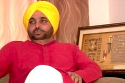 पंजाब AAP संयोजक पद से  भगवंत मान का इस्तीफा पंजाब AAP संयोजक पद से  भगवंत मान का इस्तीफा