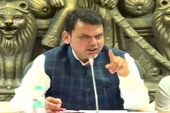 Devendra Fadnavis's Closed-Door Meeting With Sena As TDP Quits Alliance Devendra Fadnavis's Closed-Door Meeting With Sena As TDP Quits Alliance