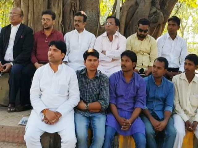 कैसे ढहा योगी का किला?