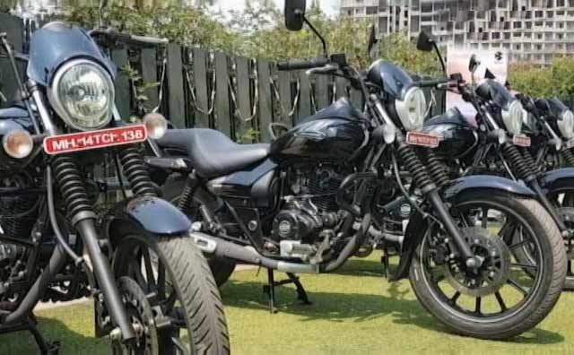 Bajaj Avenger Street 180, Ferrari 812 Superfast Launch, Toyota's Safety CSR Initiative