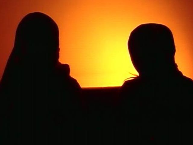 रणनीति : JNU प्रोफेसर पर छेड़खानी के आरोप, छात्राओं ने गंभीर आरोप लगाए