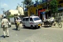 छेड़खानी से परेशान छात्रा ने फांसी लगाकर की खुदकुशी छेड़खानी से परेशान छात्रा ने फांसी लगाकर की खुदकुशी