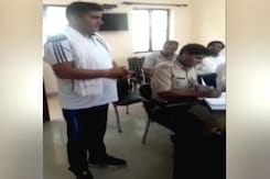 यूपी में एनकाउंटर का खौफ : कुख्यात शेरू भाटी बोला- साहब! मैं सरेंडर कर रहा हूं, मुझे गोली नहीं खानी यूपी में एनकाउंटर का खौफ : कुख्यात शेरू भाटी बोला- साहब! मैं सरेंडर कर रहा हूं, मुझे गोली नहीं खानी
