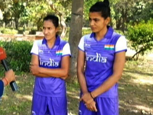 Videos : भारतीय हॉकी टीम की कप्तान रानी रामपाल और सविता से खास बातचीत