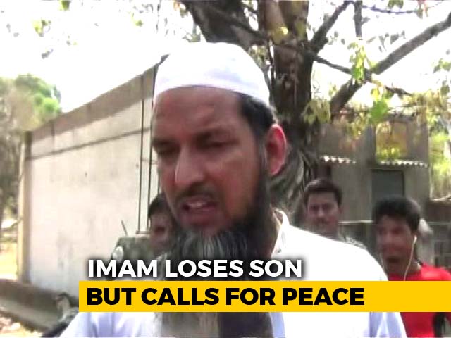 Video : In West Bengal's Asansol, A Moving Call For Peace From Imam. He Lost His Son
