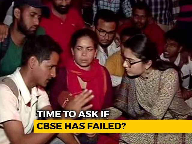 YouthQuake On #LeakInIndia YouthQuake On #LeakInIndia