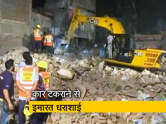 इंदौर में इमारत ढही, 10 लोगों की मौत