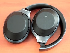 Sony WH-1000XM2 Noise Cancelling Headphones Review