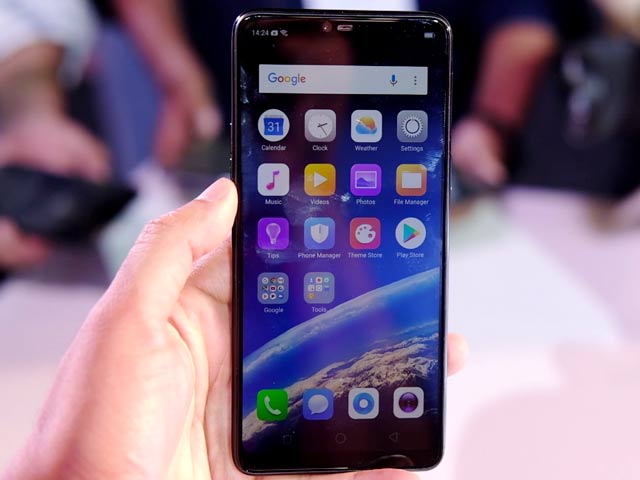 ओप्पो एफ7 कितना दमदार?